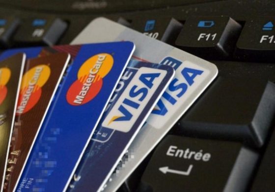 Банки обяжут блокировать денежные переводы в пользу нелегальных игорных сайтов