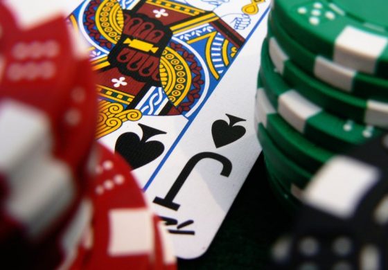 Покер и математика: самые выигрышные комбинации покера
