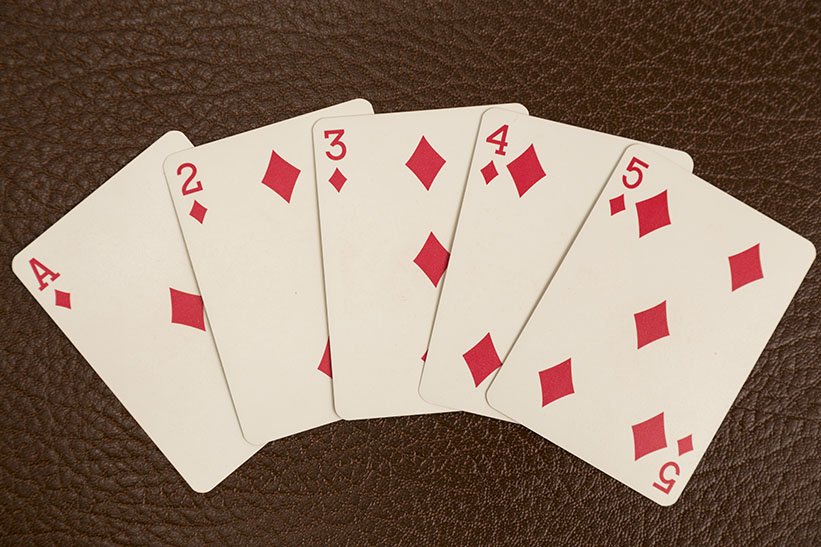 Карты одной масти. Покер комбинация стоит флеш. Стрит флеш в покере. Стрит Покер комбинация. Комбинация стрит флеш.